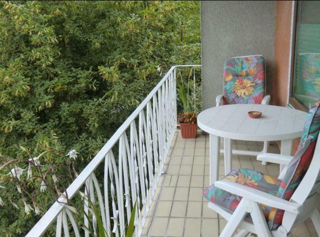 Ferienwohnung Angelburg - Marburg Biedenkopf Mit Balkon Und Badewanne Gonnern 외부 사진